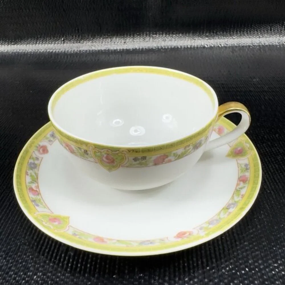 Theodore Haviland Limoges‎ France Fine Porcelain Teacup Saucer Set Green Floral